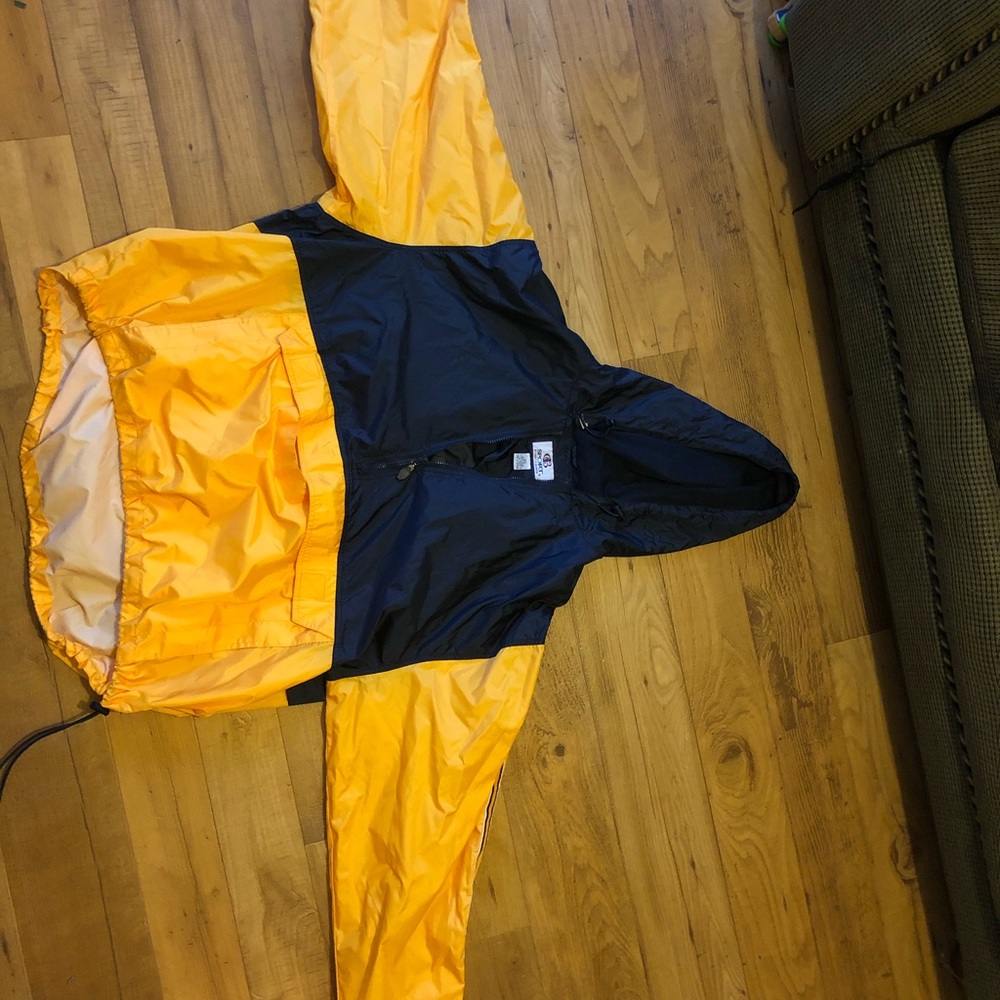 Croft And Barrow wind breaker or rain jacket